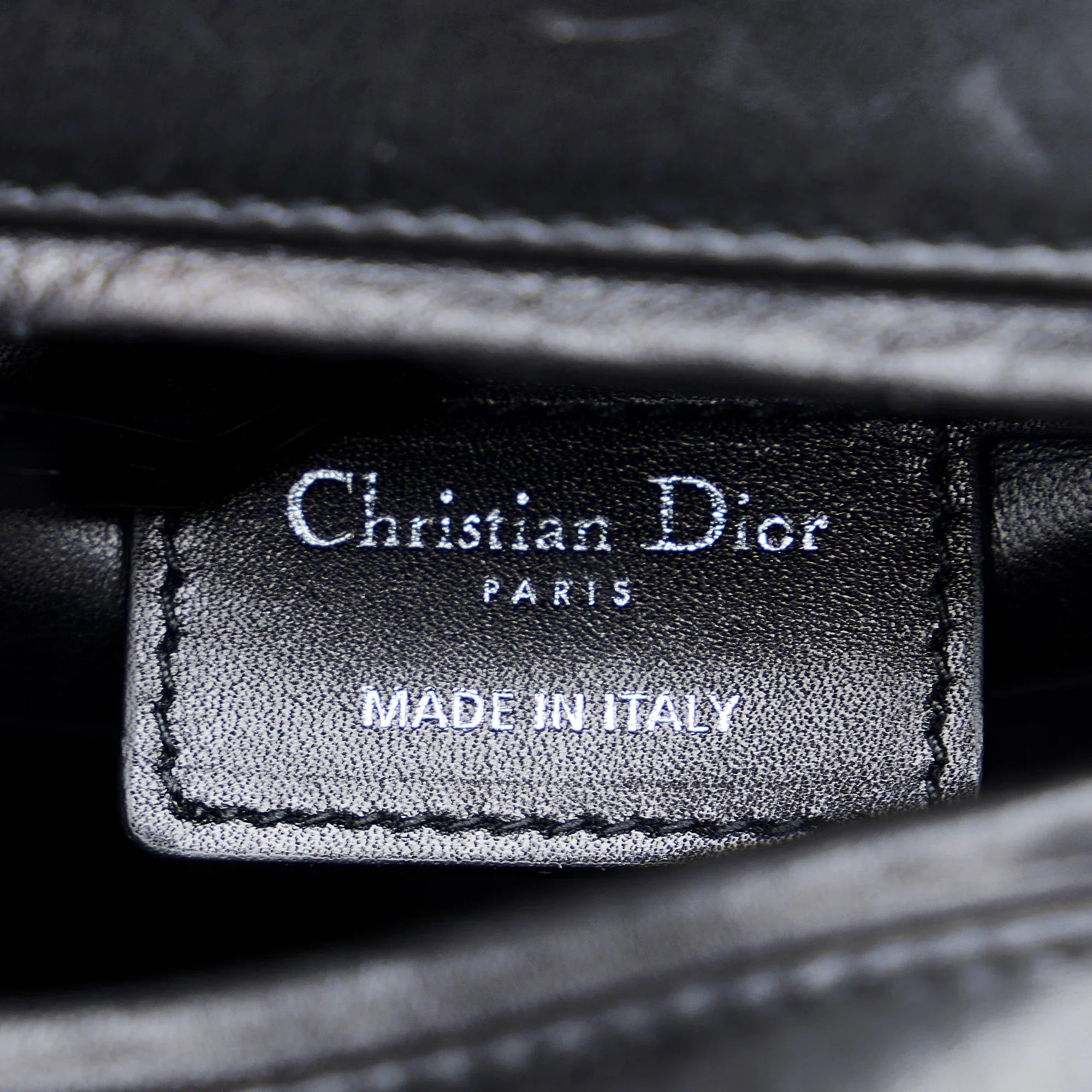 Pre-Owned Authenticated Medium Judgement Lady Dior Calf Leather Black Satchel Unisex (Good)