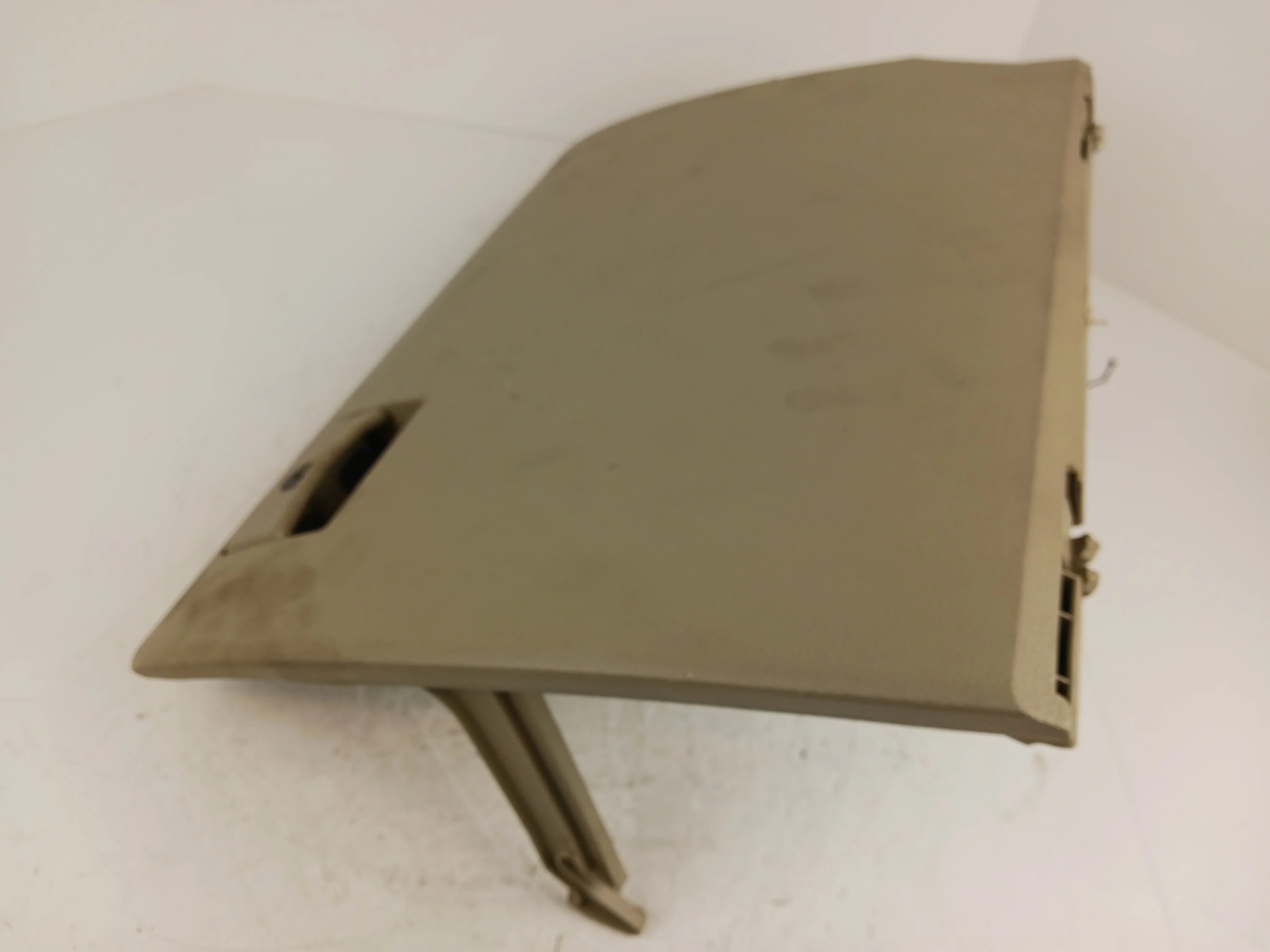 Pre-Owned 07 08 09 Nissan Altima Glove Box Assembly OEM (Good)