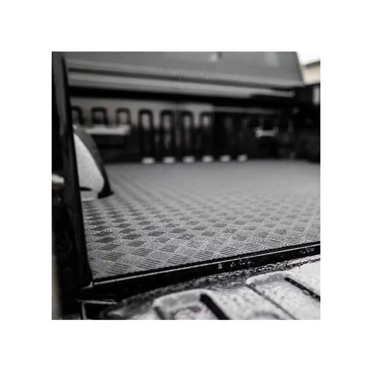 Legend Fleet TF104305 5.0 ft. Pickup Truck Bed Automat Bar Rubber for Ford Ranger
