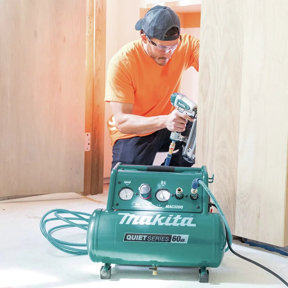 Makita MAC320Q Quiet Series 1-1/2 3 Gallon Oil-Free Hand Carry Air Compressor