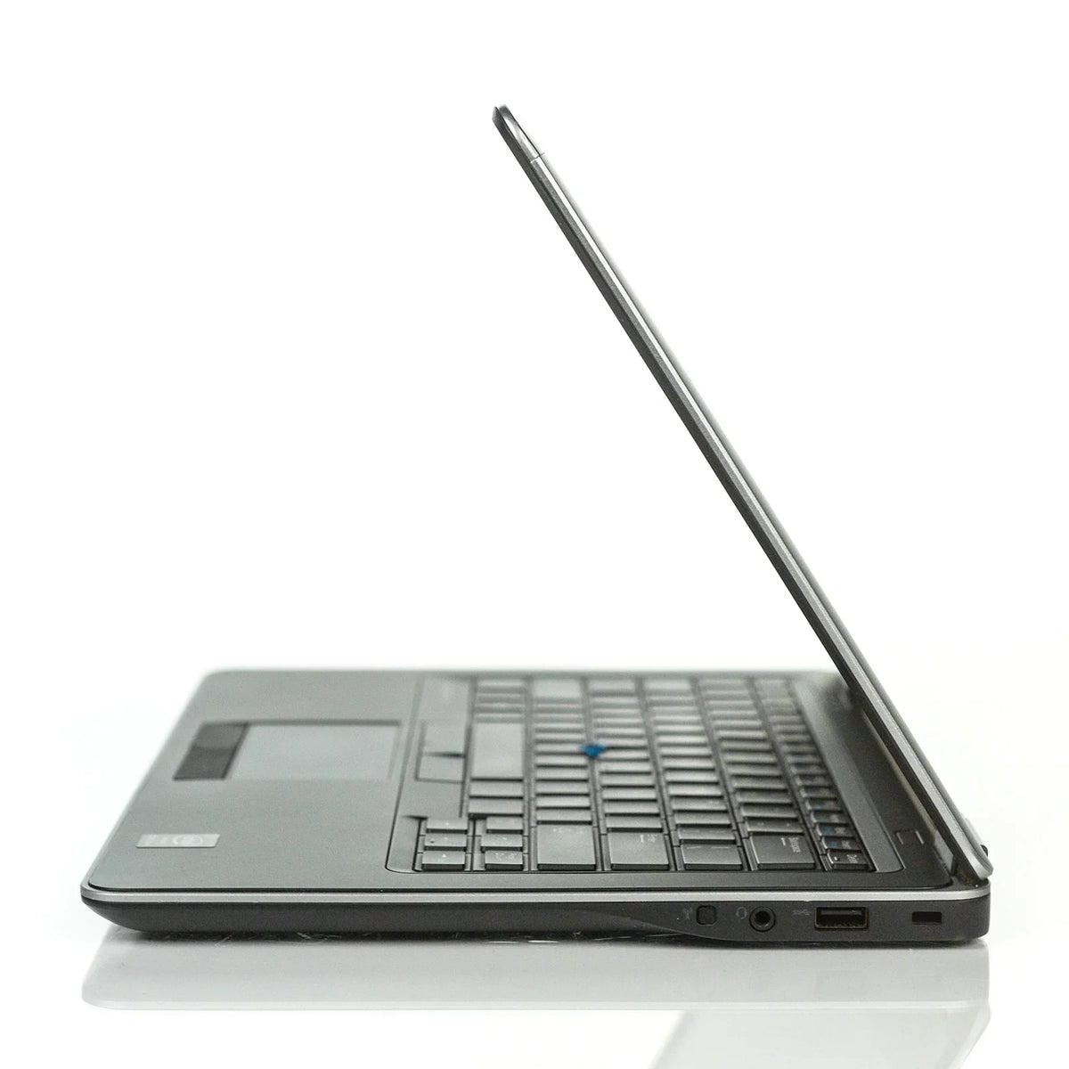 Used Latitude E7440 Laptop i5 Dual-Core 4GB 250GB Win 10 Pro A v.AA