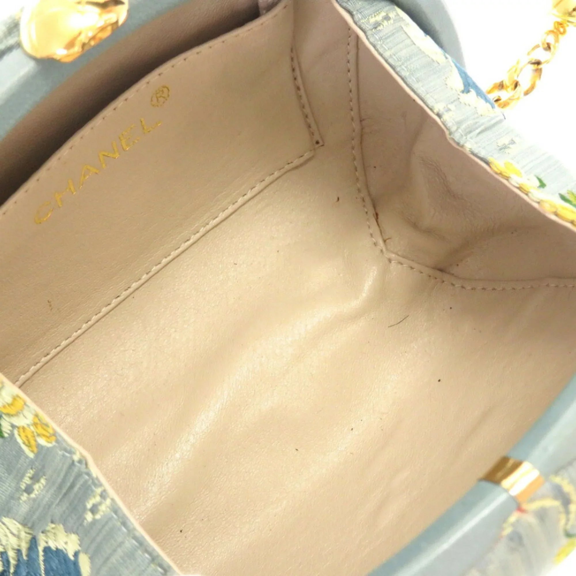 Pre-Owned Chanel Matrasse Canvas Blue Clutch Bag (Good)