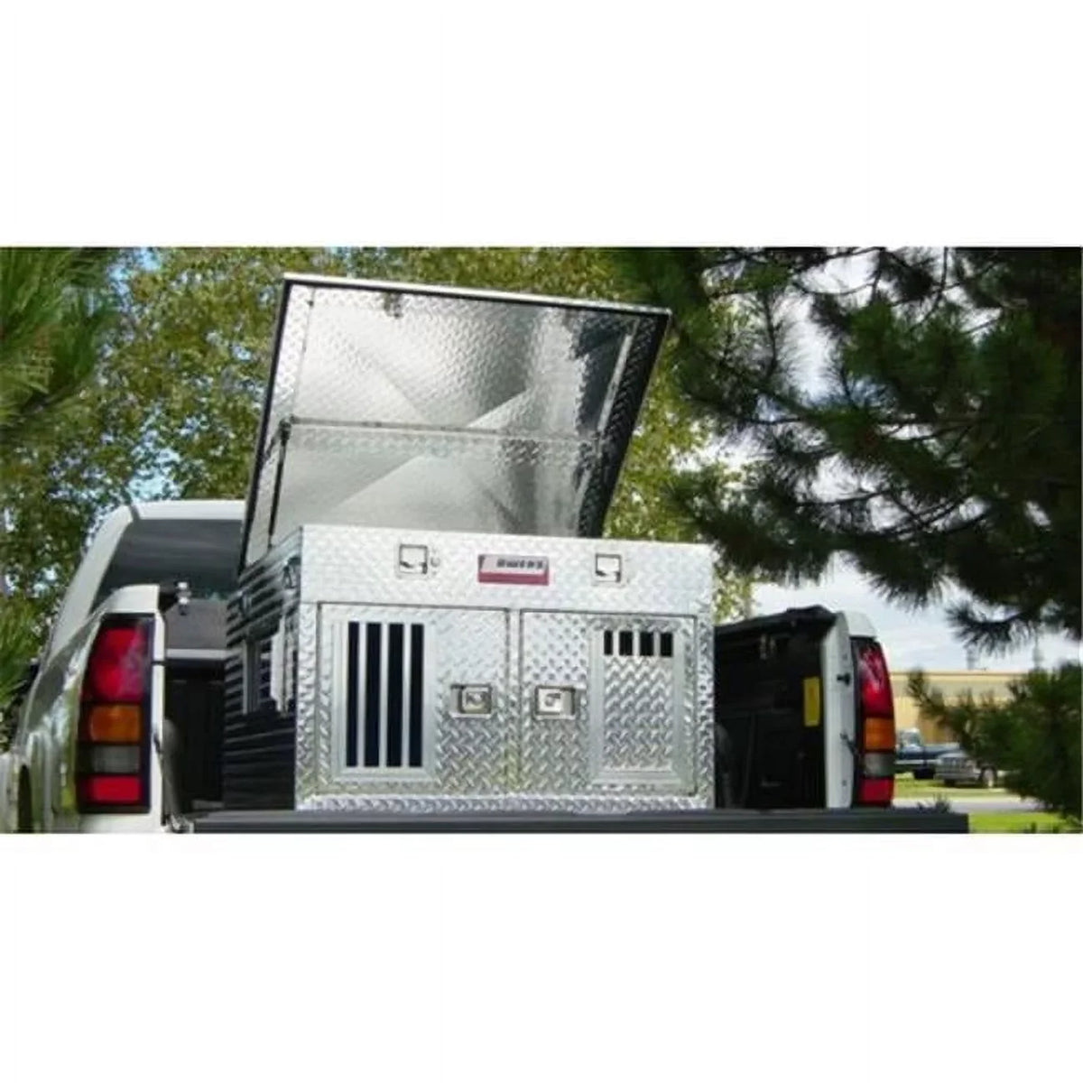 Owens products, Inc. Hunter series dog box with top storage
